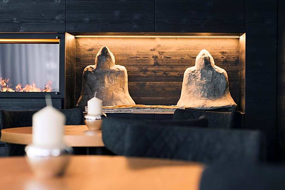 Hinterwies – Ski In / Lodge / Dine