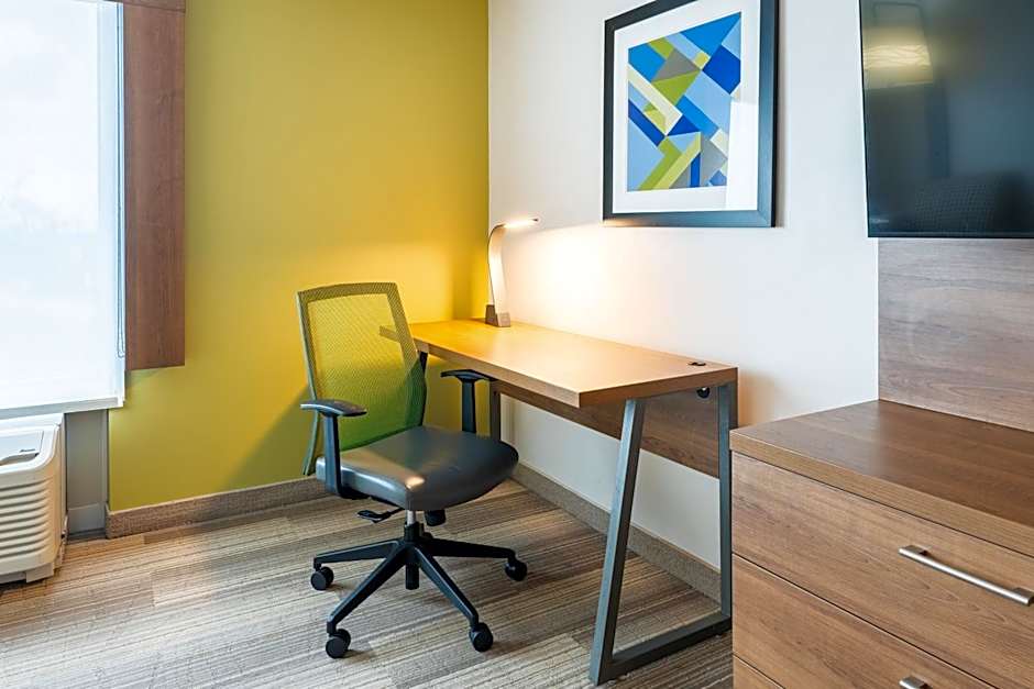 Holiday Inn Express And Suites Nashville North - Springfield By IHG