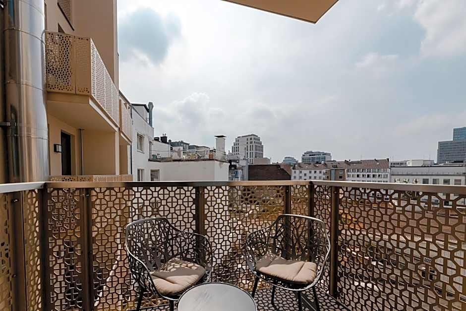 Fourty Three Luxury Serviced Apartments