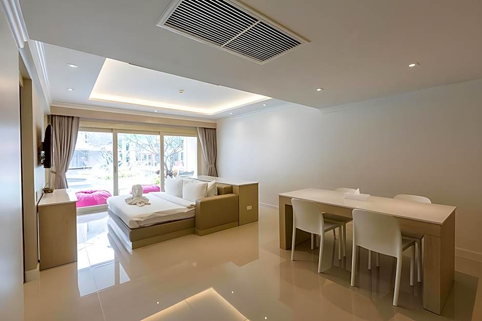 The Sea Cret Hua Hin Hotel