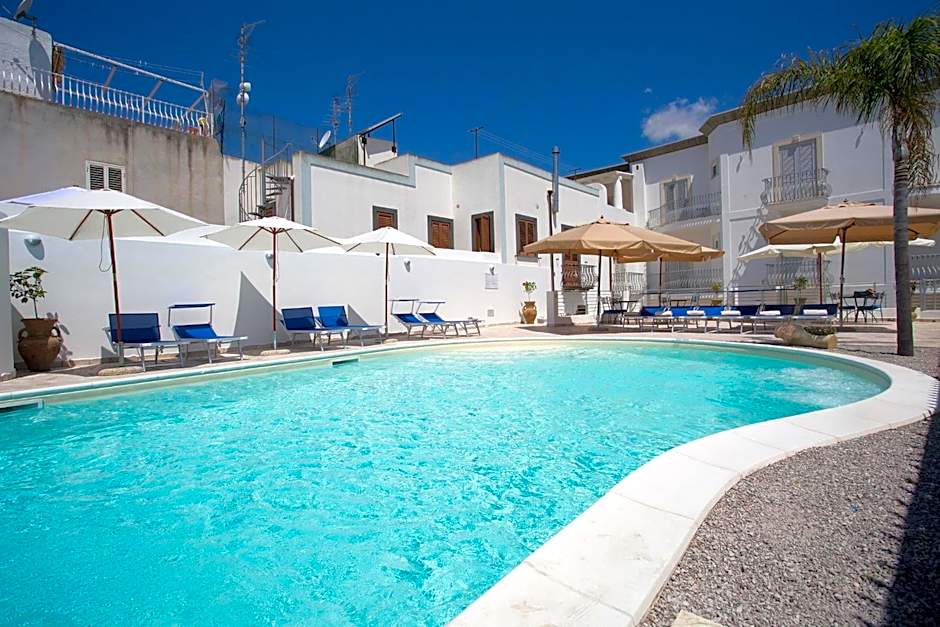 Odysseus Hotel