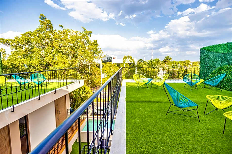 Hotel Plaza by Kavia