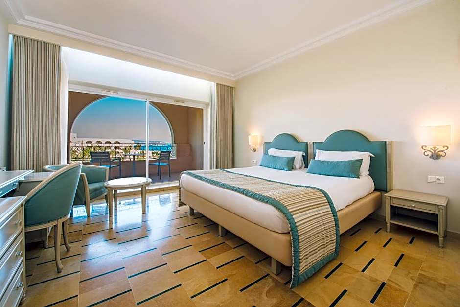 Iberostar Waves Averroes