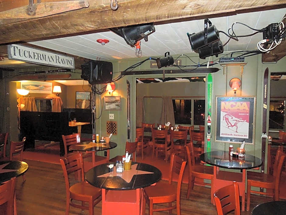 Wildcat Inn and Tavern