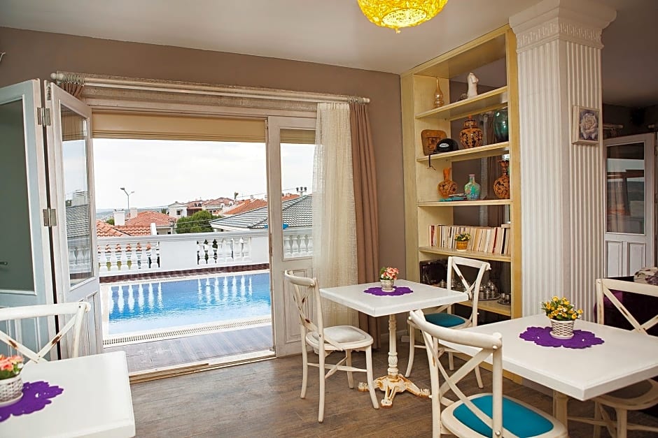 Ionic Hotel
