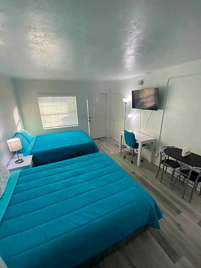 Uptown Inn & Suites