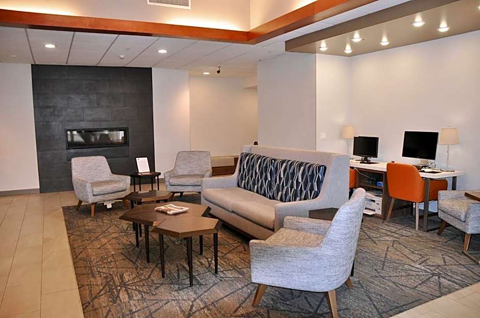 Holiday Inn Express & Suites St. Croix Valley By IHG