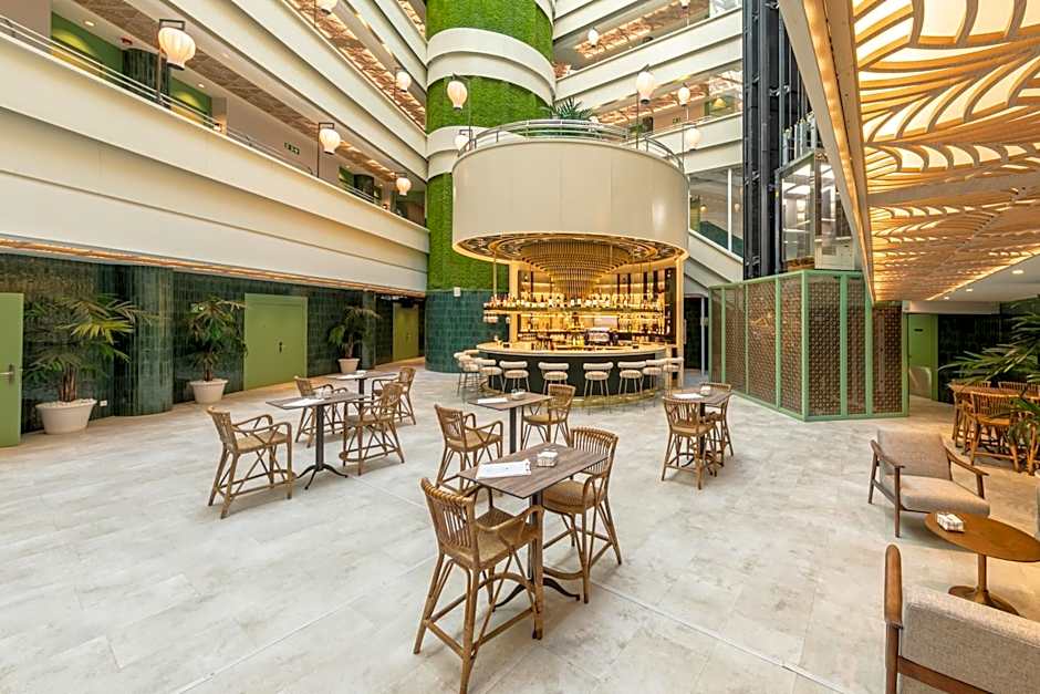Ribera De Triana Hotel