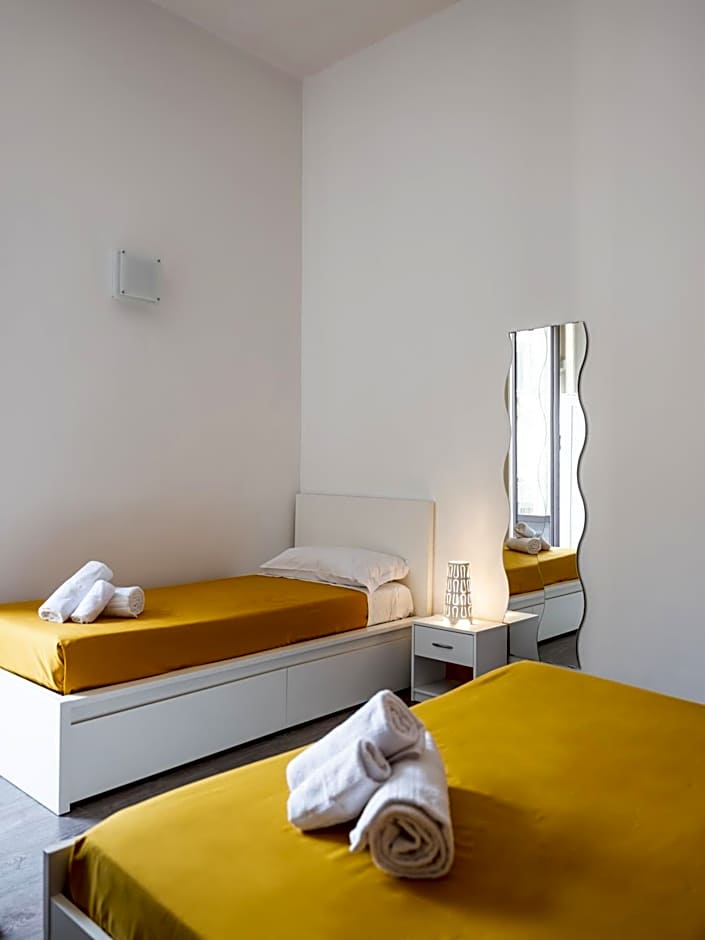 Duomo & Università Rooms