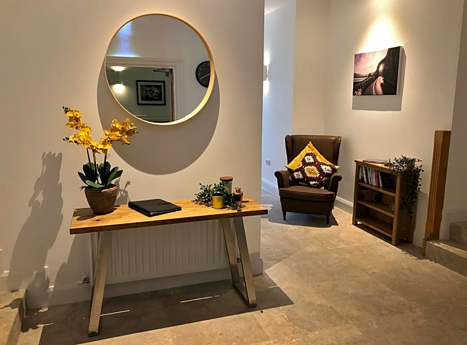 McNaughton Guestrooms