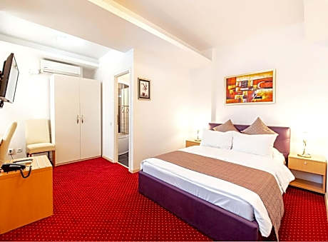 Economy Plus Double Room