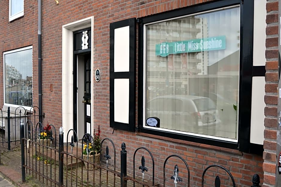 B&B Little Miss Sunshine