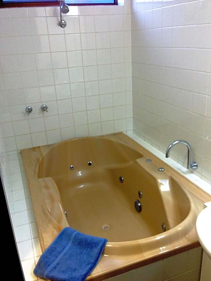 Abel Tasman Motor Lodge & Apartments