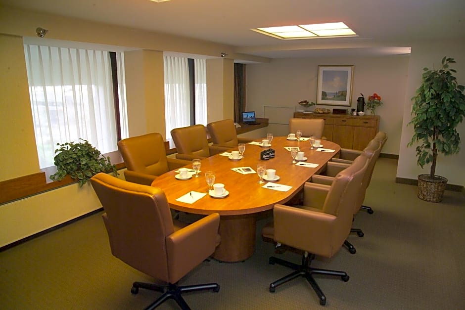 Radisson Hotel Duluth-Harborview