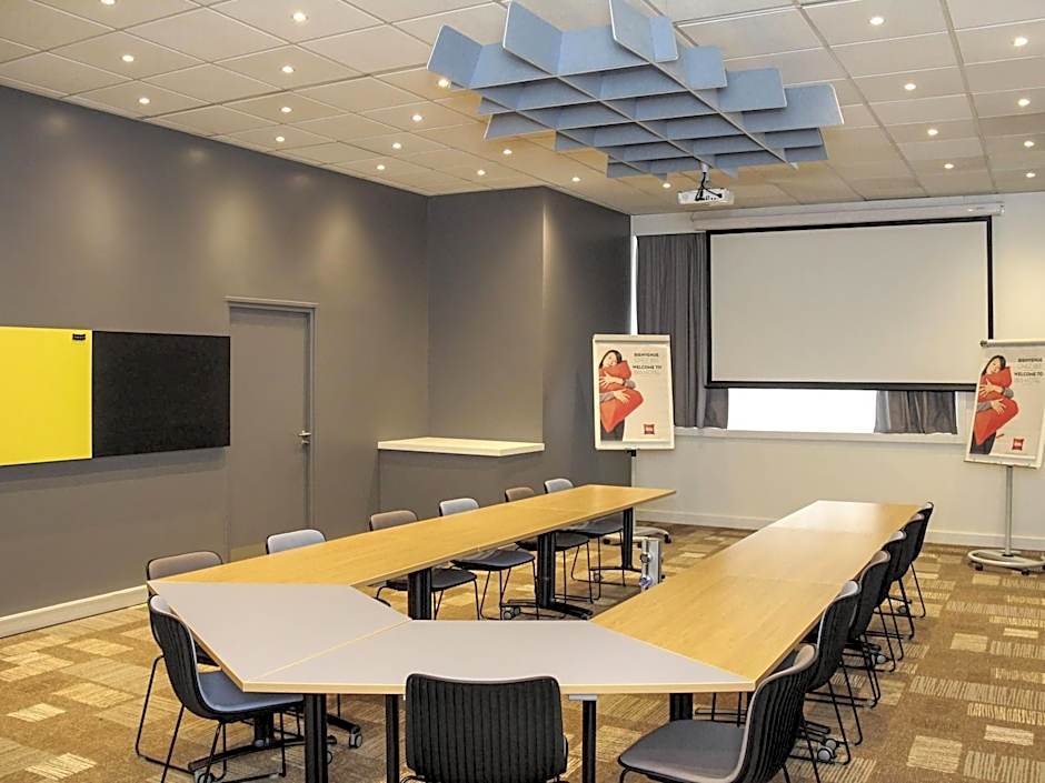 ibis Lyon Gerland MusÃ©e des Confluences