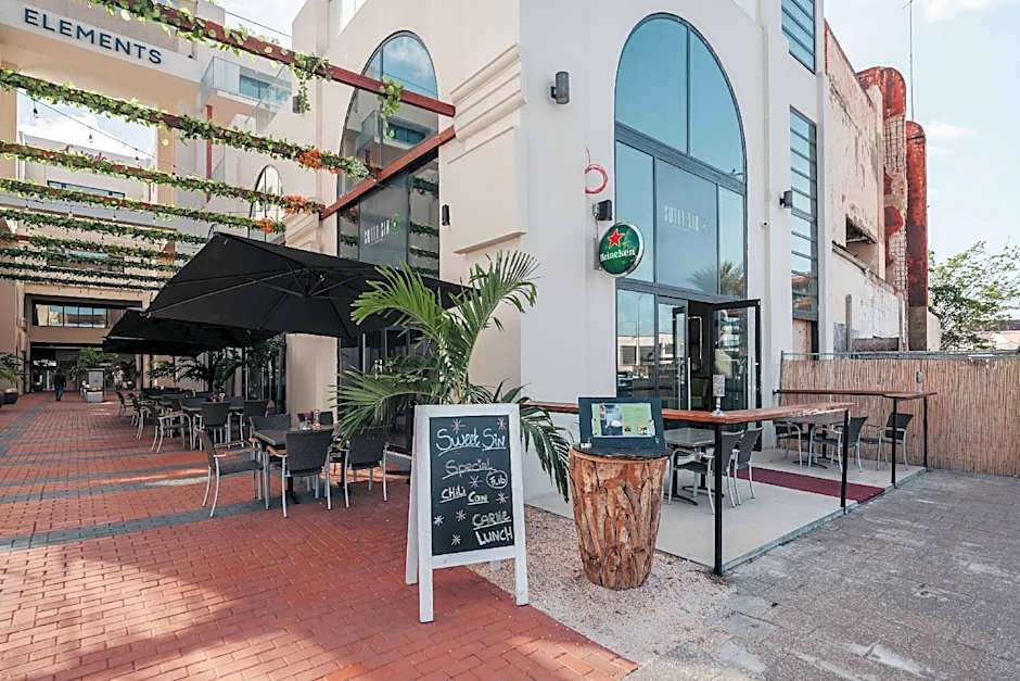 Elements Hotel & Shops Curacao