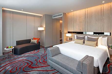 Premier King Room