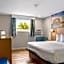 Days Inn by Wyndham Omaha NE