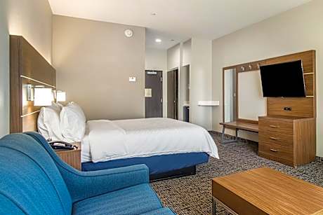 King Suite - Hearing Accessible/Non-Smoking