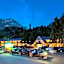 Box Canyon Lodge and Hot Springs