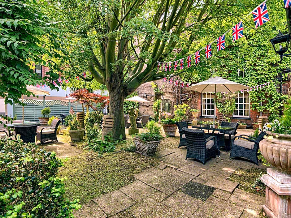 Mercure Salisbury White Hart Hotel