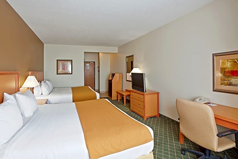 Holiday Inn Express Hotel & Suites Lincoln South, an IHG Hotel