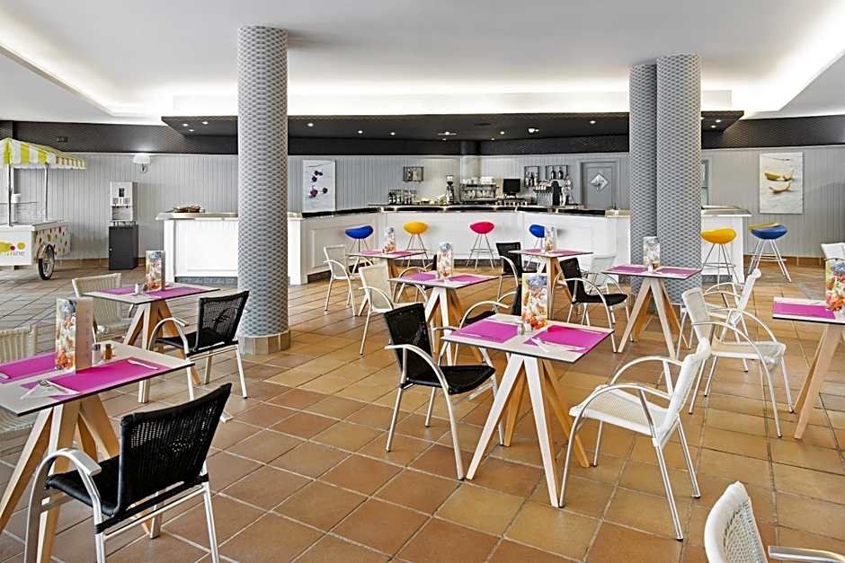 Elba Castillo San Jorge & Antigua Suite Hotel