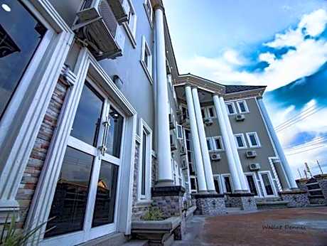 Bluxton Hill International Resort