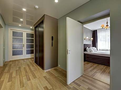 Two-Bedroom Suite