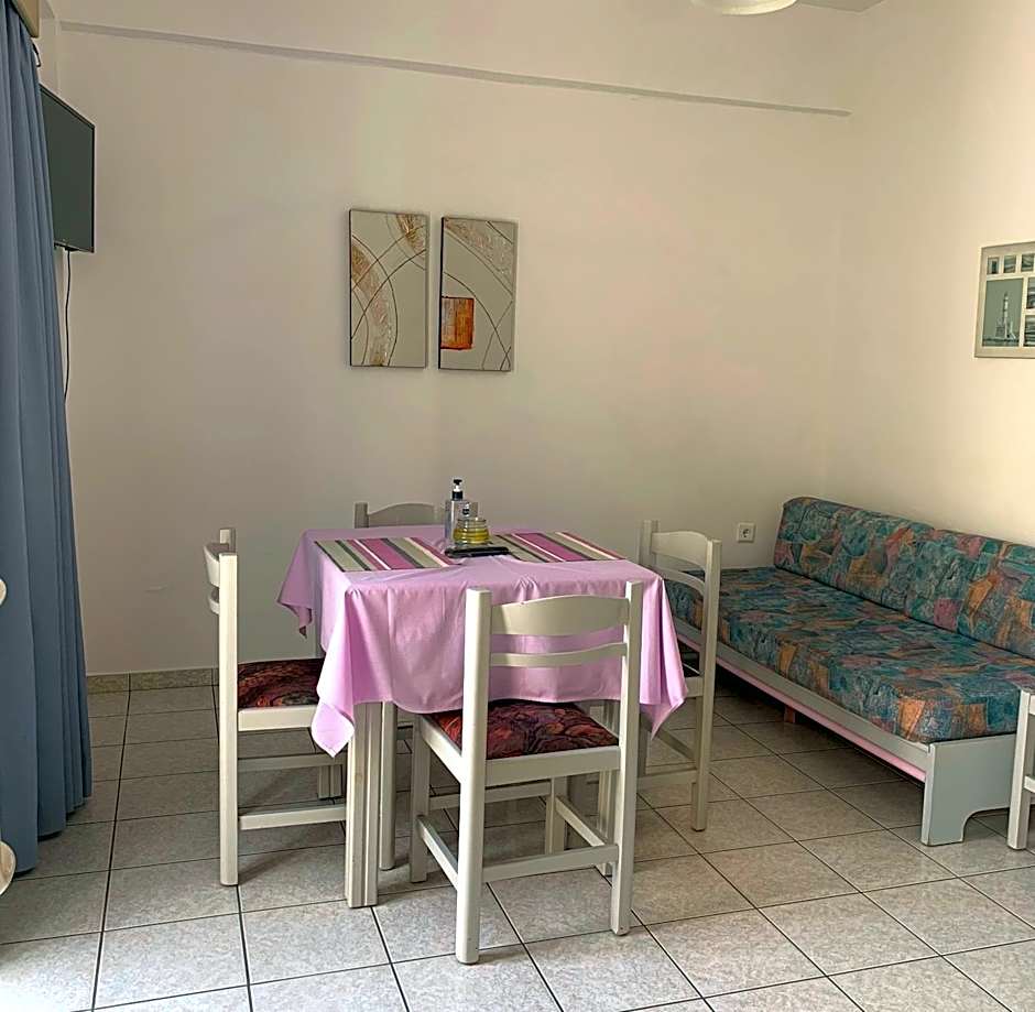 Ermis Suites