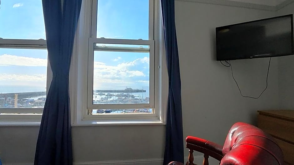 Royal Temple Yacht Club