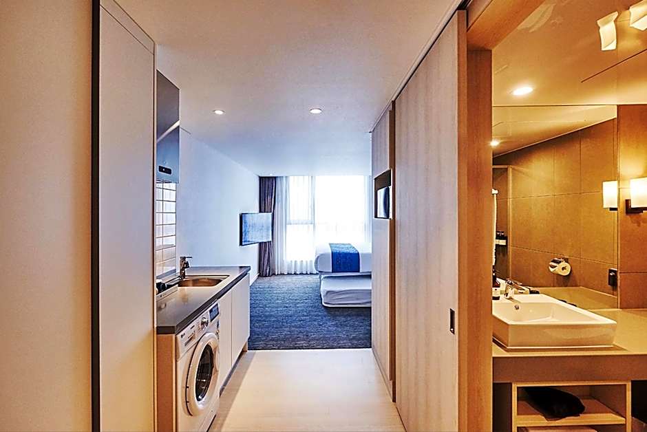 Jeju Pureun Hotel
