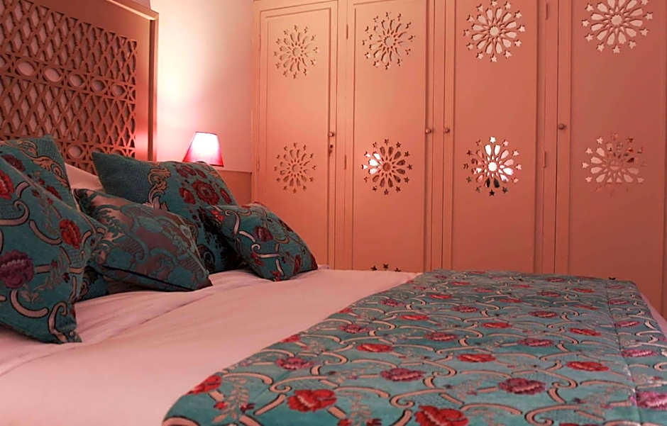 Jennat El Mossafir-Riad privé avec services maison entière