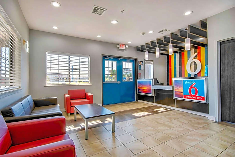 Studio 6-Port Arthur, TX - SE