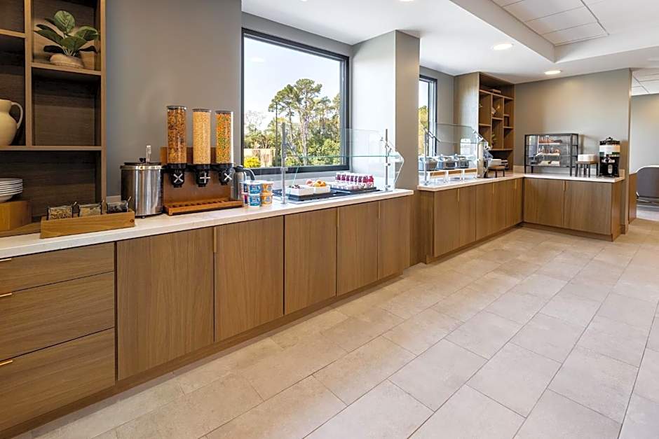 Holiday Inn & Suites Columbia Northeast By IHG