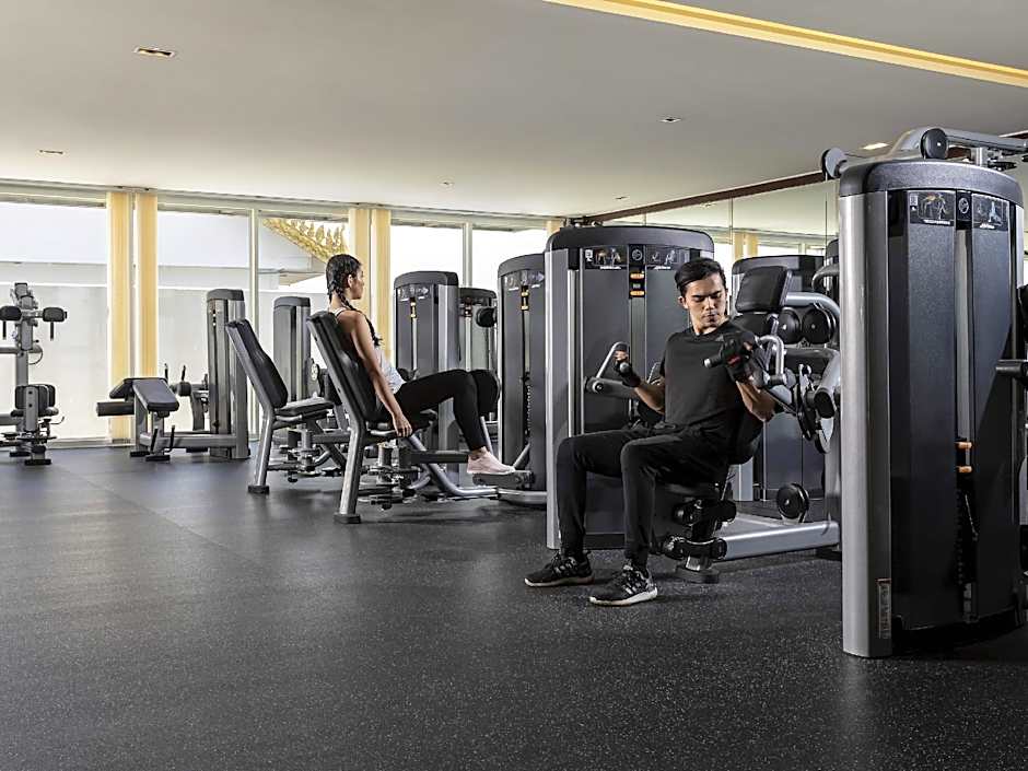 Novotel Yangon Max
