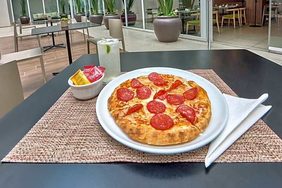 City Express Plus by Marriott Ciudad de México Insurgentes Sur