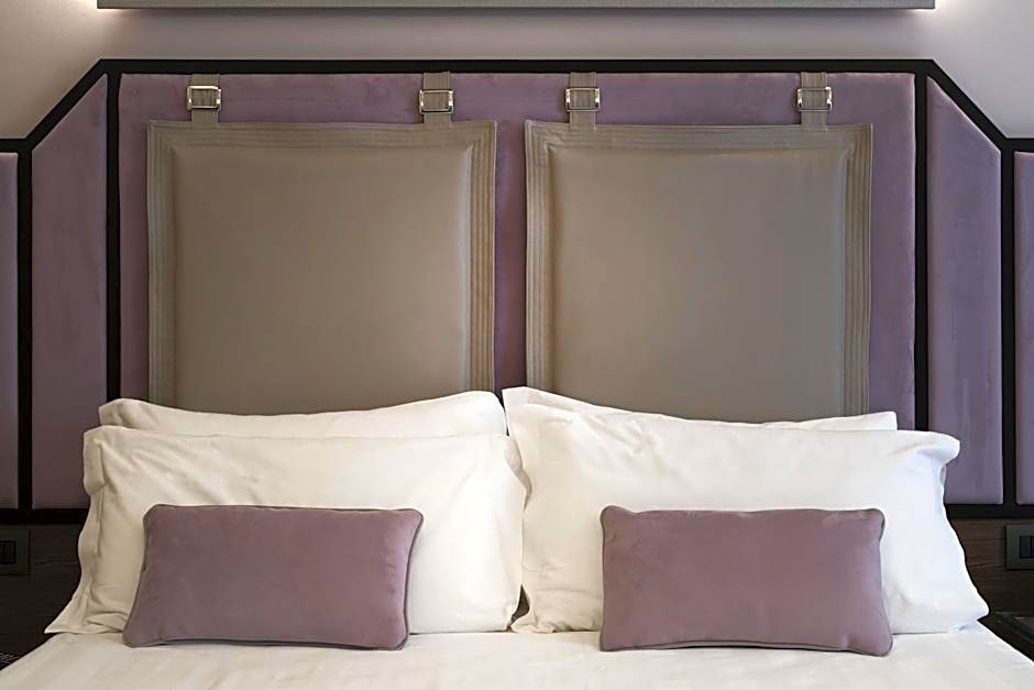 Solo Experience Hotel
