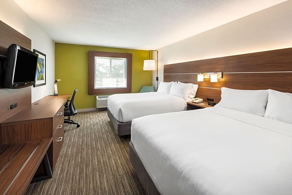 Holiday Inn Express Warrenton Hotel By IHG