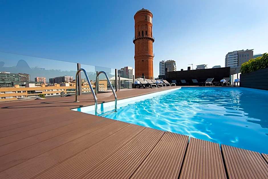 Attica 21 Barcelona Mar