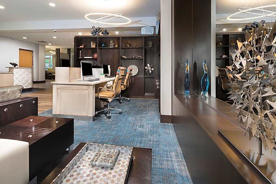 Holiday Inn & Suites Arden-Asheville Airport By IHG