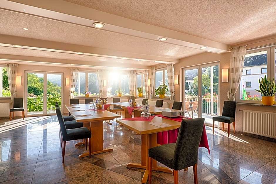 Hotel Weinberg-Schlößchen