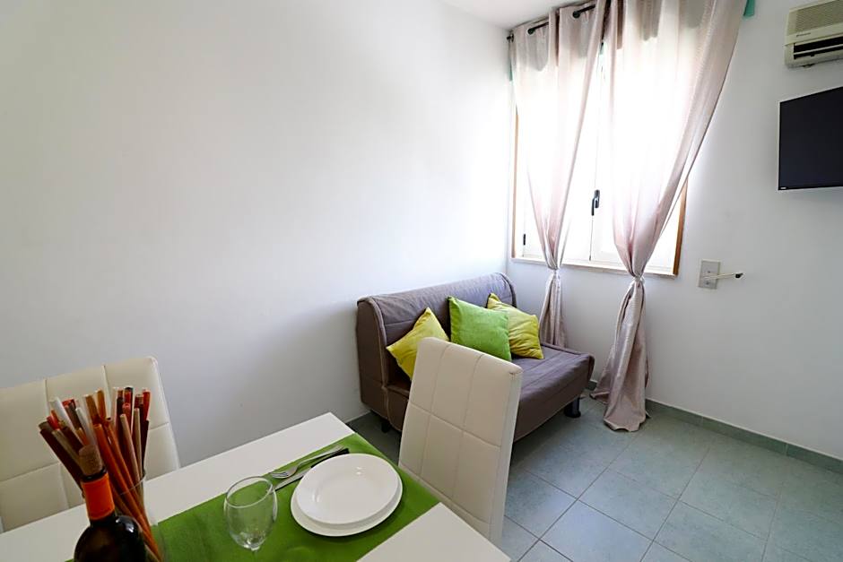 Bilo Nadia Cozy Apartment 200 m from Otrantos Castle