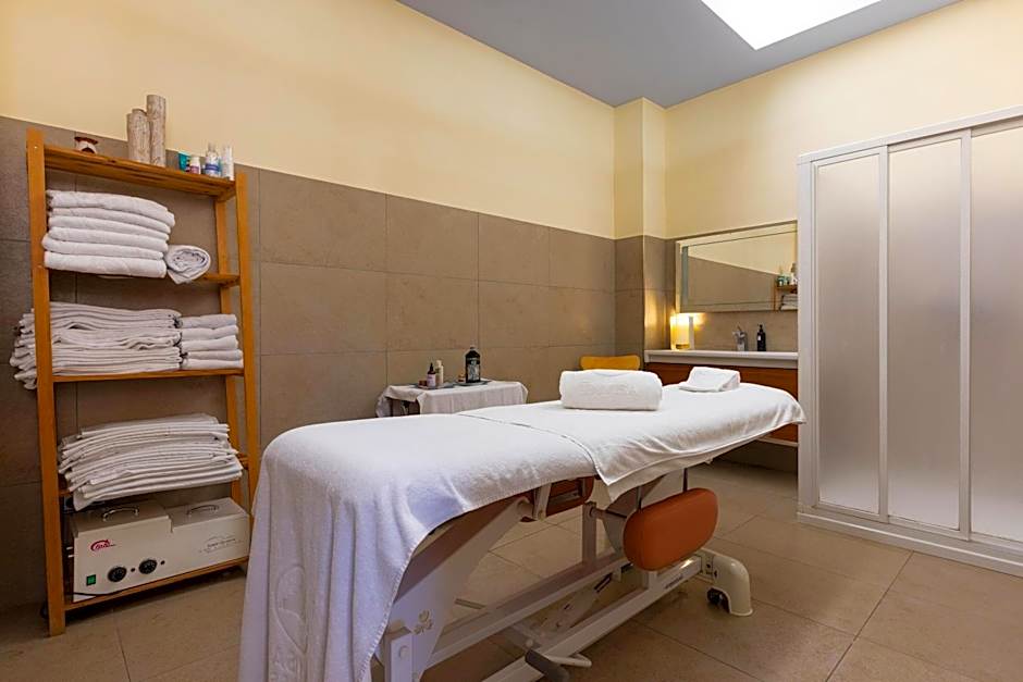 Invisa Hotel La Cala