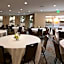 Redondo Beach Hotel, Tapestry Collection by Hilton