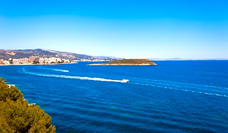 Globales Apartamentos Cala Viñas Adults Only + 16