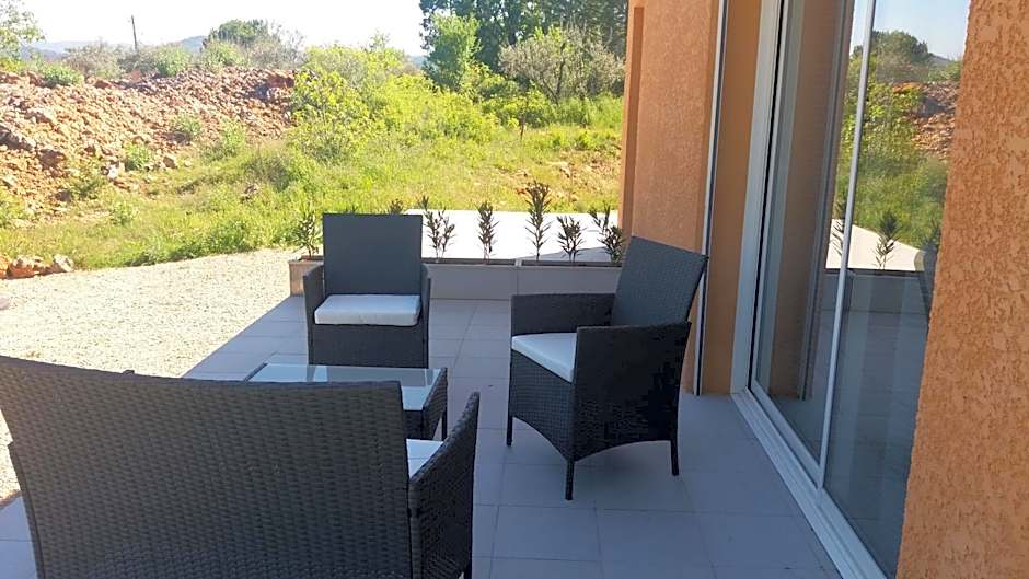 Chambres d'hôtes, B&B climatisées LA BORRELLIENNE