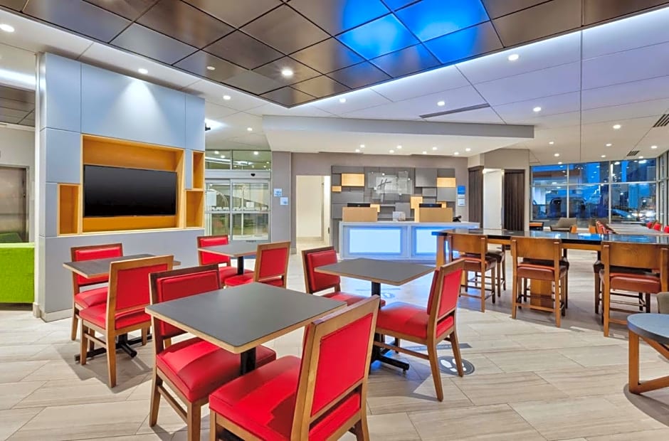 Holiday Inn Express & Suites Jersey City - Holland Tunnel, an IHG Hotel