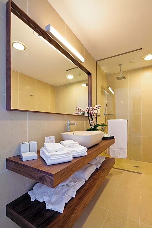 Lighthouse Golf & Spa Hotel