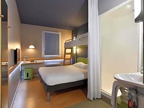 Triple Room with One Double Bed and One Bunk Bed